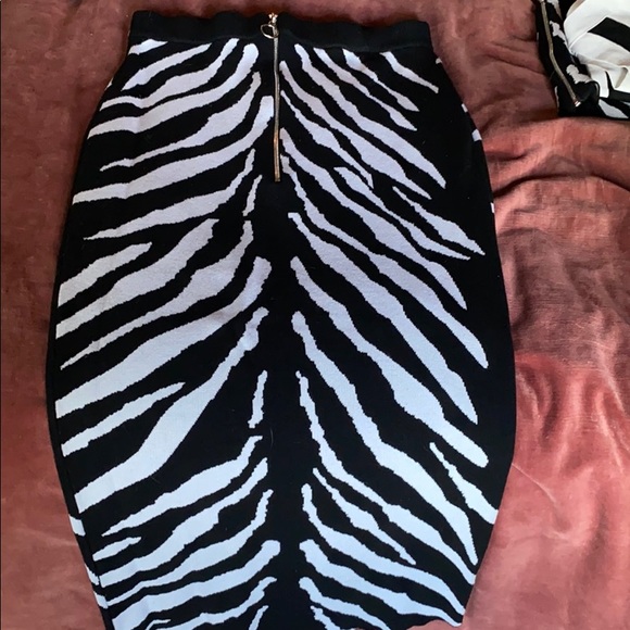 Zebra print two piece set with extra top - Picture 6 of 6